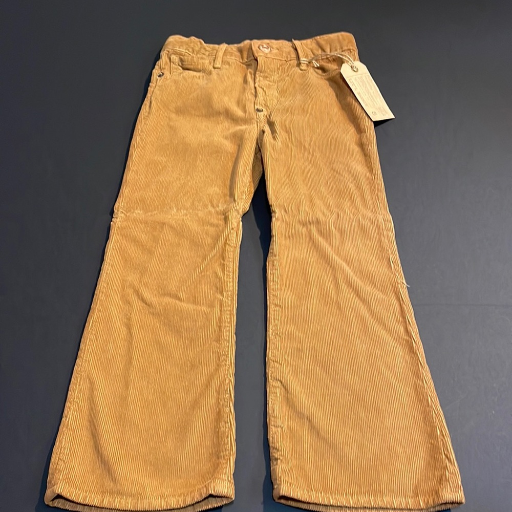 Boys Earnest Swen Premium Cord Pants, size 5 NWT